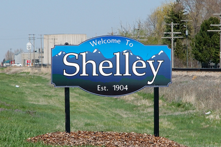 Welcome to Shelley sign